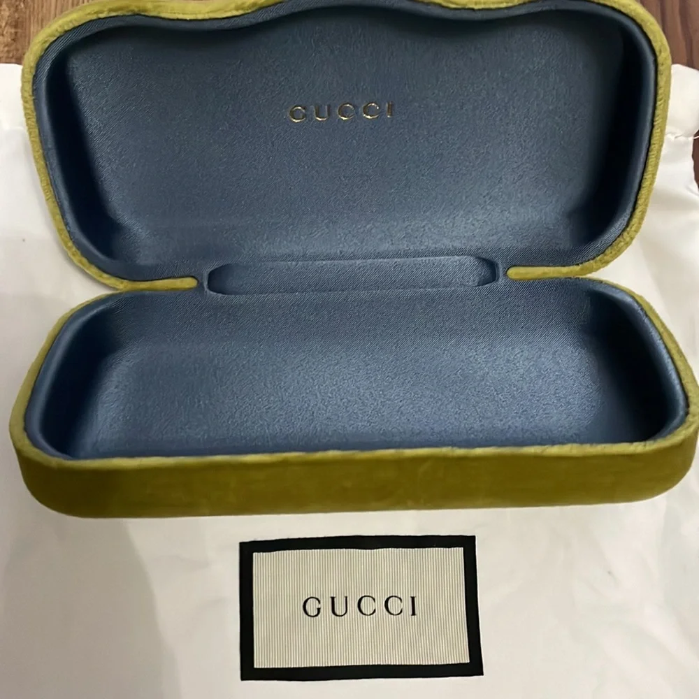 🎉HOST PICK🎉 Gucci Sunglasses